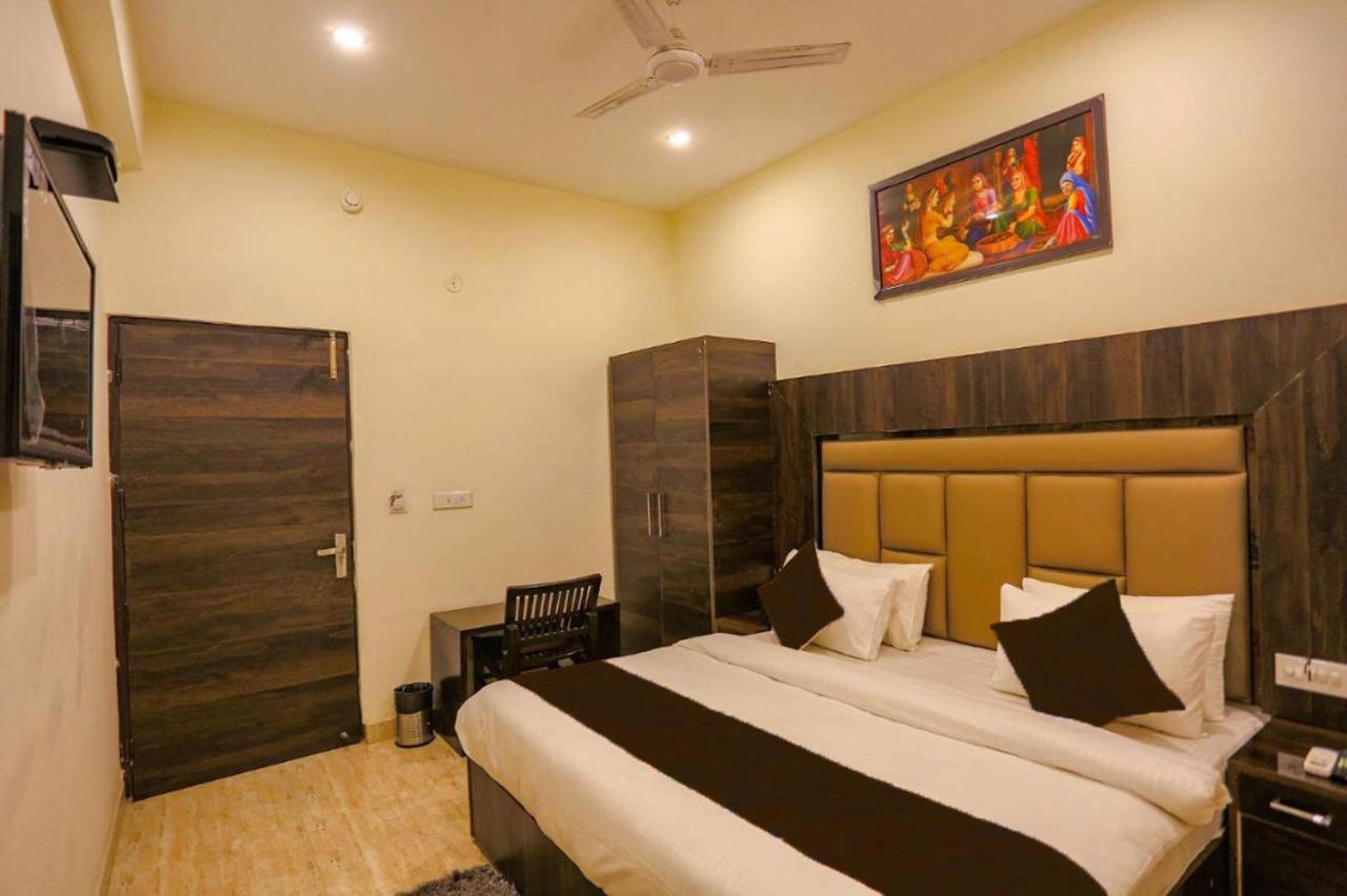 Hotel Swan Suite Near Delhi Airport Nueva Delhi Exterior foto