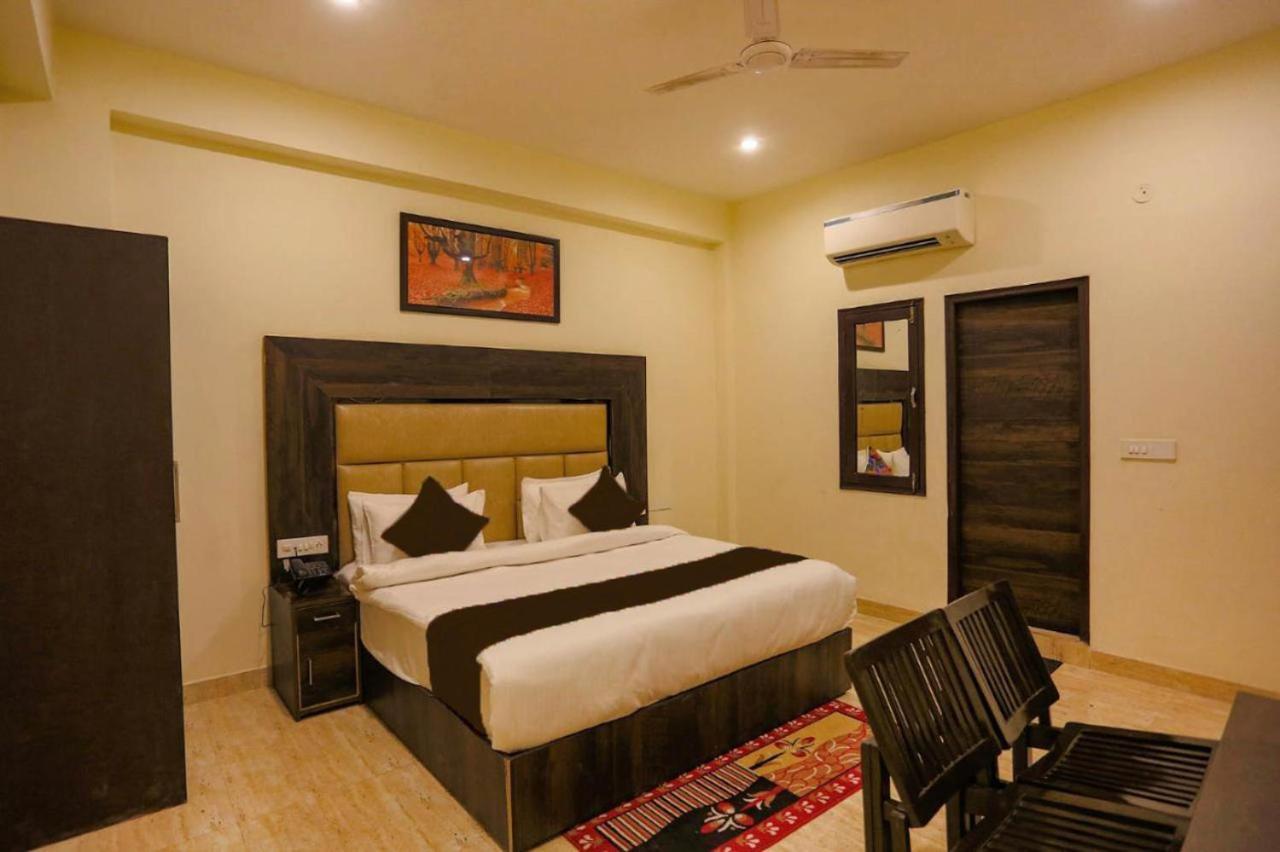 Hotel Swan Suite Near Delhi Airport Nueva Delhi Exterior foto