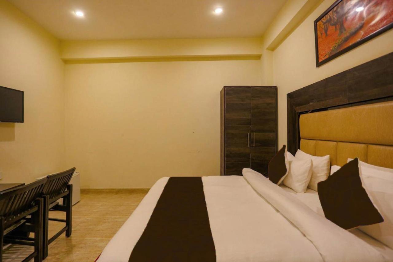 Hotel Swan Suite Near Delhi Airport Nueva Delhi Exterior foto